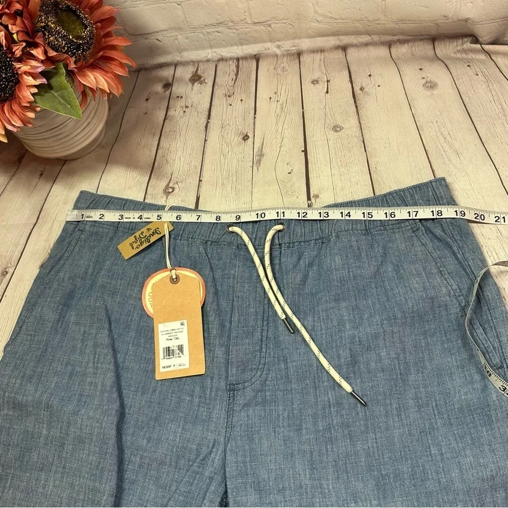 NWT faherty essential chambray short 6.5